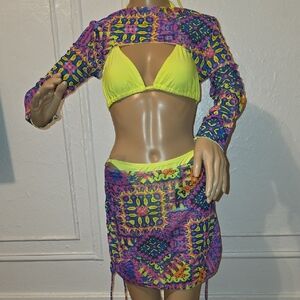 SHEIN Neon Yellow and Multicolor Bikini Set